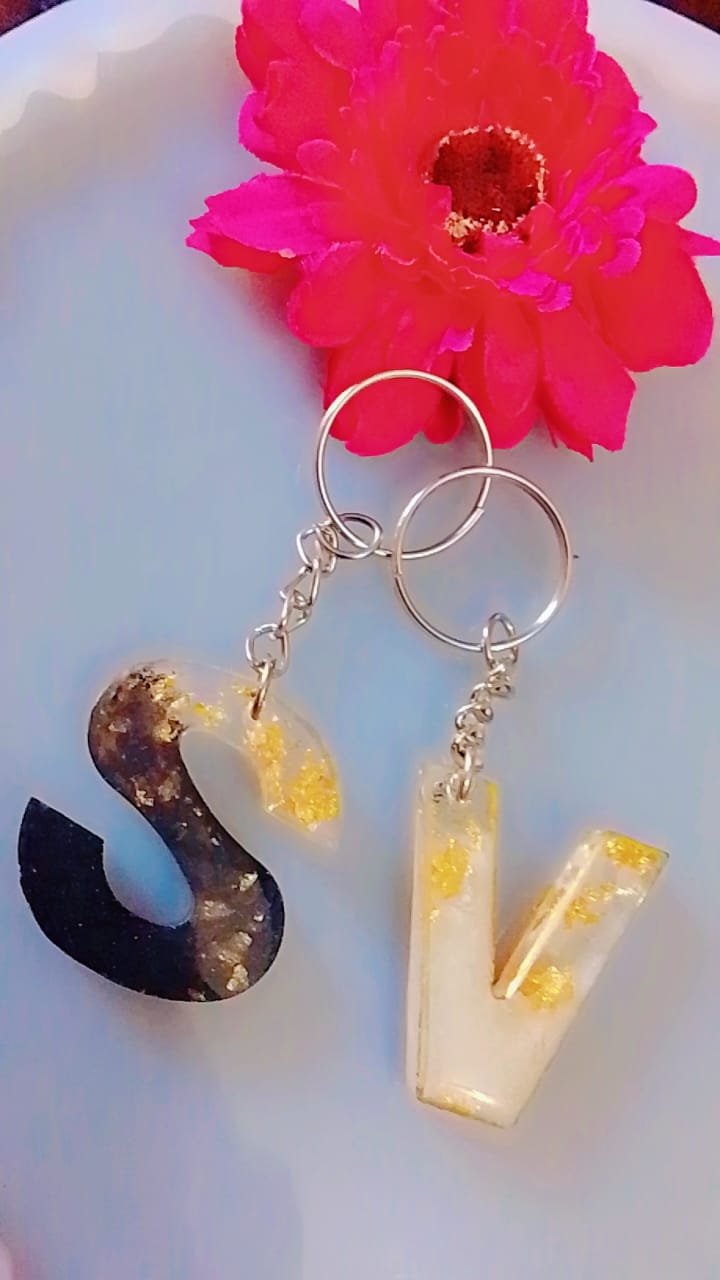 Gift-Ready Key Ring S&V